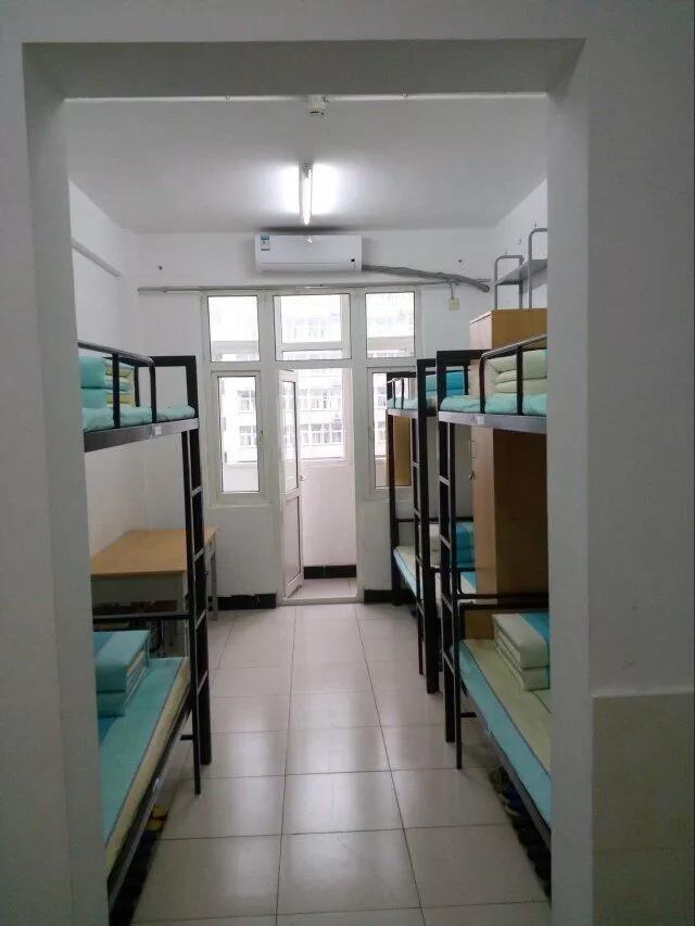 北京交通大學(xué)宿舍條件怎么樣,幾個(gè)人住,有空調(diào)嗎?